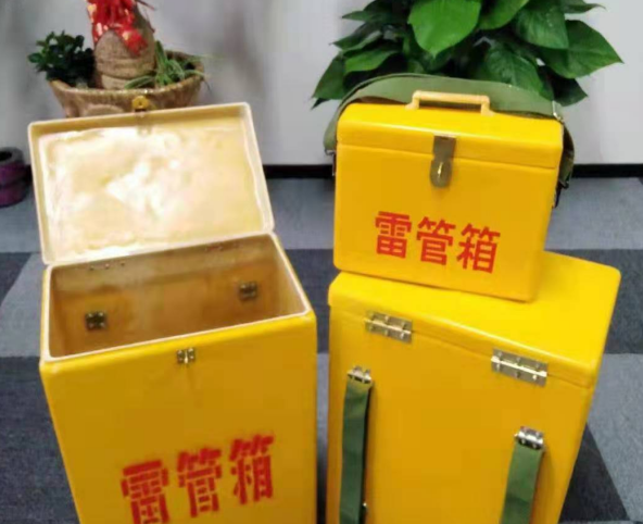 平坝玻璃钢雷管箱有哪些特点
